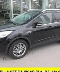 FORD Kuga 2.0 TDCI 140 CV 4WD Titanium - 4