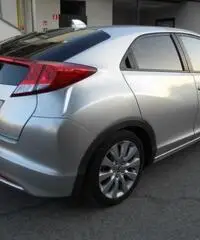 HONDA Civic 1.6 i-DTEC Lifestyle - 5