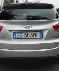 HYUNDAI iX35 2.0 CRDi 4WD Comfort - 4