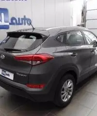 HYUNDAI Tucson 1.7 CRDi COMFORT 2WD CV115 Garanzia UFFICIALE!!! - 4