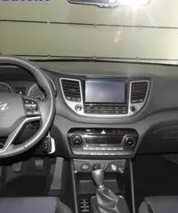 HYUNDAI Tucson 1.7 CRDi COMFORT 2WD CV115 Garanzia UFFICIALE!!! - 8