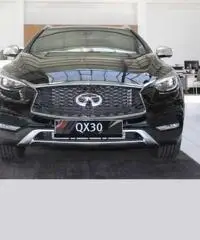 INFINITI QX30 2.2 diesel DCT AWD Premium +Tetto pano +Navig +"18 - 2