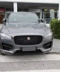 JAGUAR F-Pace 2.0d 180 CV AWD AUT. R-SPORT SOLO 3000 KM !!! - 2