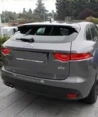 JAGUAR F-Pace 2.0d 180 CV AWD AUT. R-SPORT SOLO 3000 KM !!! - 6