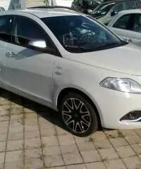 LANCIA Ypsilon 1.2 69 CV 5 porte Mya - 3