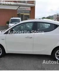 LANCIA Ypsilon 1.2 69 CV 5 porte GPL Ecochic Gold - 8