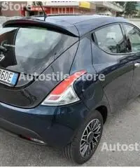 LANCIA Ypsilon 1.2 69 Cv 30th Anniversary - 4