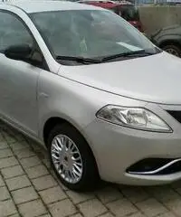 LANCIA Ypsilon 1.3 MJT 16V 95 CV 5 porte S&S Silver