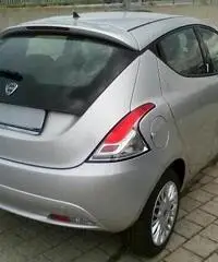 LANCIA Ypsilon 1.3 MJT 16V 95 CV 5 porte S&S Silver - 5