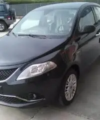 LANCIA Ypsilon 1.3 MJT 16V 95 CV KM0 5 porte S&S Silver - 2