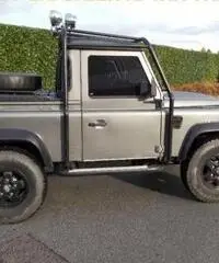 LAND ROVER Defender 90 2.4 TD4 Pick-up S - 4