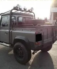 LAND ROVER Defender 90 2.4 TD4 Pick-up S - 7