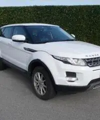 LAND ROVER Range Rover Evoque 2.2 TD4 5p. Pure