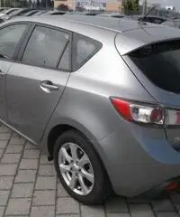 MAZDA 3 1.6 MZ-CD 115 CV 5p. Active - 6