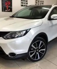 NISSAN Qashqai 1.5 dCi Tekna +Tetto Pan.+Navig+Telecam.+"19 - 2