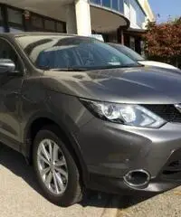 NISSAN Qashqai 1.6 dCi 2WD Connecta + Acenta + X-Tronic CVT +NAVI - 2