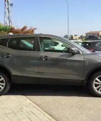 NISSAN Qashqai 1.6 dCi 2WD Connecta + Acenta + X-Tronic CVT +NAVI - 3