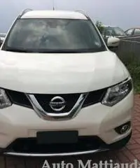 NISSAN X-Trail 1.6 dCi 2WD X-Tronic Tekna - 2