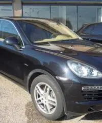 PORSCHE Cayenne 3.0 Diesel - 2