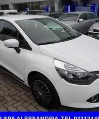 RENAULT Clio 1.2 75CV 5 porte GPL Live  KM 11000 -PARI AL NUOVO - 2