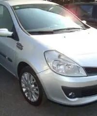 RENAULT Clio 1.5 dCi 105CV 3 porte Dynamique - 2