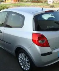 RENAULT Clio 1.5 dCi 105CV 3 porte Dynamique - 4