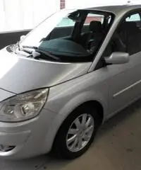 RENAULT Scenic 1.5 dCi/105CV - 3