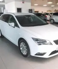 SEAT Leon 1.6 TDI 105 CV ST Start/Stop Style - 3