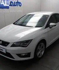 SEAT Leon 2.0 TDI FR 5PT. CV150 Con navigatore!!!!! - 2