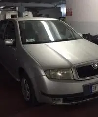 SKODA Fabia 1.4 16V/101 CV cat Wagon Comfort - 2