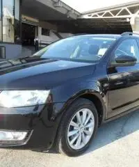 SKODA Octavia 1.6 TDI CR 105CV Wagon Ambition