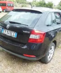 SKODA Rapid Spaceback 1.6 TDI CR 90 CV Executive - 7