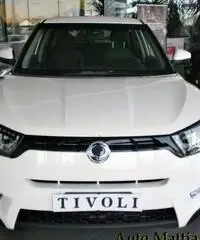 SSANGYONG Tivoli Go1.6 bz 2wd 128cv cambio manuale - 2