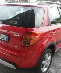 Suzuki SX4 1.9 DDiS 4x4 unico proprietario - 3