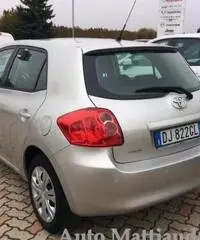 TOYOTA Auris 1.6 M-MT 5 porte Sol - 4