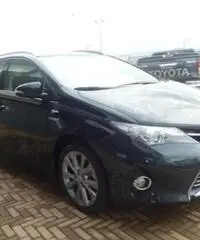 TOYOTA Auris Touring Sports 1.8 Hybrid Lounge - 2