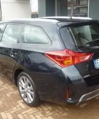 TOYOTA Auris Touring Sports 1.8 Hybrid Lounge - 4