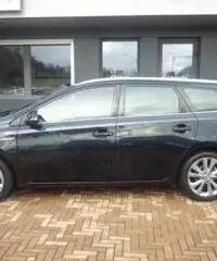 TOYOTA Auris Touring Sports 1.8 Hybrid Lounge - 5