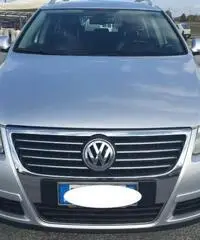 VOLKSWAGEN Passat 2.0 TDI DPF 4motion Variant - 3