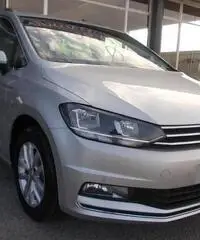 Volkswagen Touran Nuovo 1.6 tdi Highline 7 posti nuovo km0 - 3