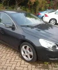 Volvo S60 D3 Geartronic Momentum - AZIENDALE - 2