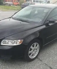 VOLVO V50 D2 POLAR N1