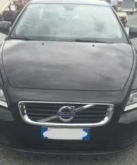 VOLVO V50 D2 POLAR N1 - 2