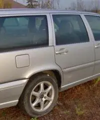 VOLVO V70 td