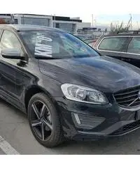 Volvo XC60 D4 AWD Geartronic R-design Kinetic - KM0 - 2