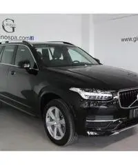 Volvo XC90 D5 AWD Geartronic 7 posti Momentum - AZIENDALE - 2