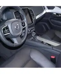 Volvo XC90 D5 AWD Geartronic 7 posti Momentum - AZIENDALE - 5