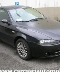 ALFA ROMEO 147 1.9 JTD (120) 5 porte Distinctive