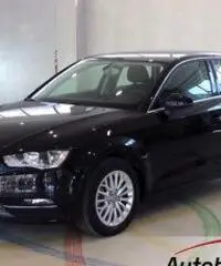 AUDI A3 SPORTBACK 1.6 TDI AMBIENTE AUTOMATICA