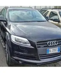 AUDI Q7 3.0 V6 TDI 233CV quattro tiptronic